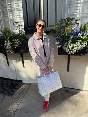 Image post by @katrinakagan on Instagram