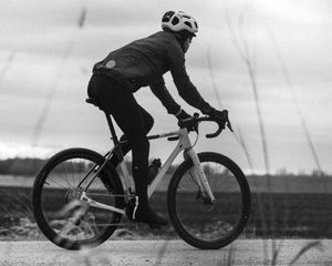 Image post by @otsocycles on Instagram
