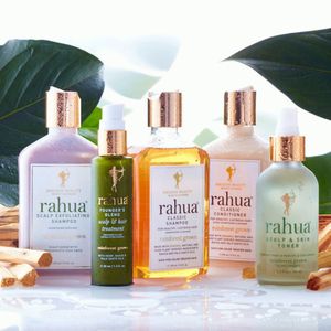 Video post by @RahuaBeauty on Facebook