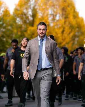 Image post by @oregonfootball on Instagram