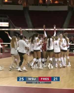 Image post by @wsucougarvb on Instagram