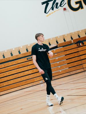 Image post by @fadedshoot on Instagram