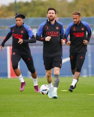 Image post by @psg on Instagram