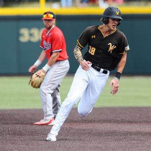Image post by @goshockers on Instagram