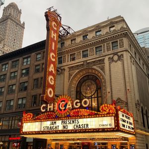 Image post by @chicagotheatre on Instagram