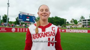 Video post by @RazorbackSB on Twitter