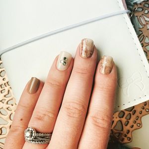 Image post by @impresslashes on Instagram