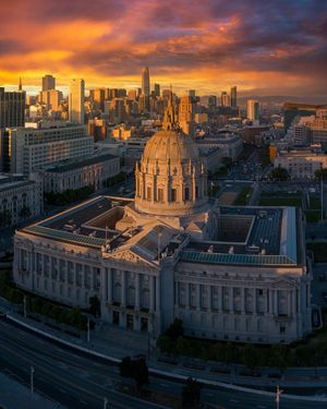 Image post by @onlyinsf on Instagram