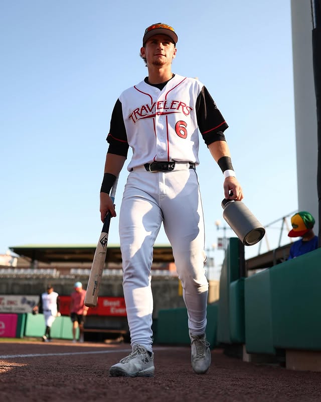 Image post by @artravs on Instagram