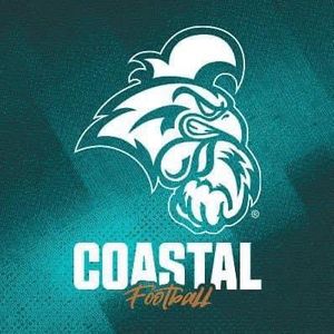 Image post by @FIHSFOOTBALL on Twitter
