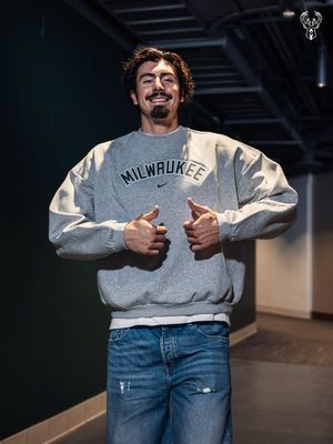 Image post by @milwaukeebucks on Facebook