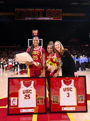 Image post by @uscwbb on Instagram