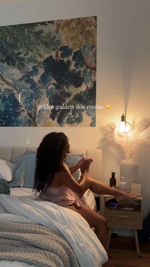 Video post by @enashaolivia on Facebook