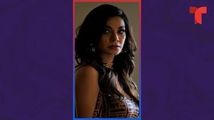 Video post by @telemundo on YouTube