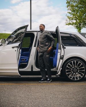 Image post by @deanthonymelton on Instagram