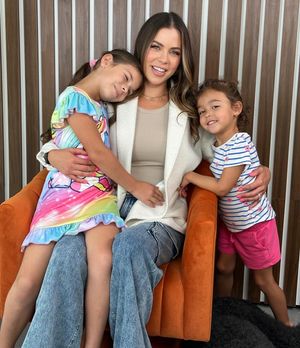 Image post by @ximenaduque on Instagram