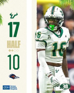 Image post by @USFFootball on Twitter/X