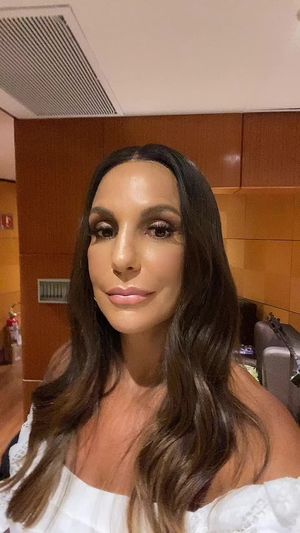 Video post by @ivetesangalo on TikTok