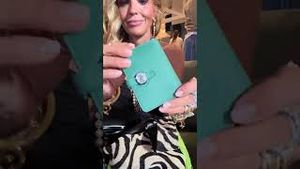 Video post by @shop.with.caroline on YouTube