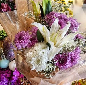 Image post by @sayitwithflowerspk on Facebook