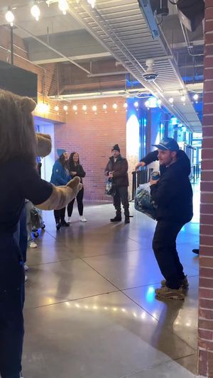 Video post by @DetroitLionsMascotRoary on Facebook