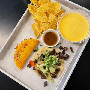 Image post by @5280foodiez on Instagram