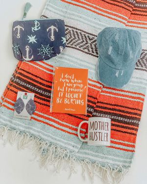 Image post by @shopfillyflair on Instagram