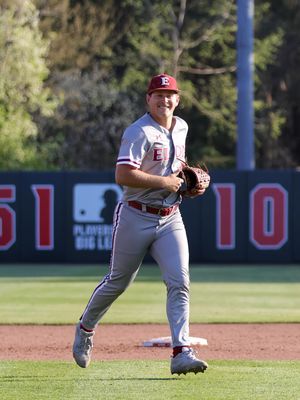 Image post by @sydneyspencersnapshots on Instagram