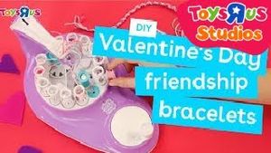 Video post by @toysrus on YouTube