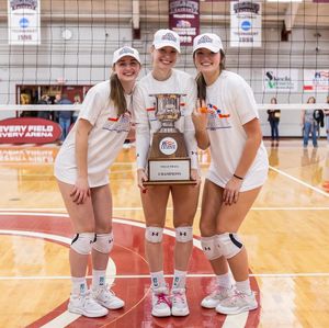 Image post by @clairedewine on Instagram