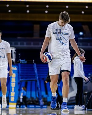 Image post by @uclamvb on Instagram