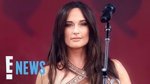 Video post by @enews on YouTube