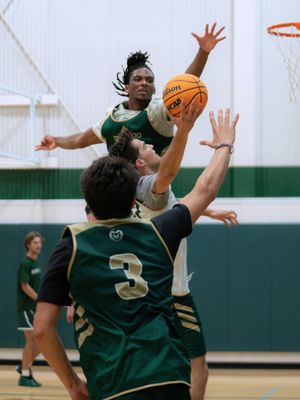 Image post by @csumbasketball on Instagram