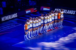 Image post by @volleybaldames on Instagram