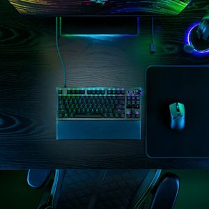 Image post by @razer on Instagram