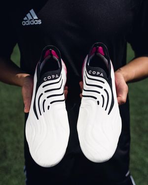Image post by @soccerdotcom on Instagram