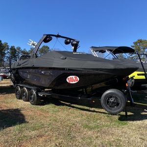 Image post by @charlotteskiboats on Facebook