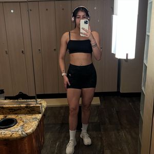 Image post by @kylasmoke on Instagram
