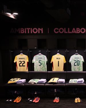 Image post by @azzurrefigc on Instagram