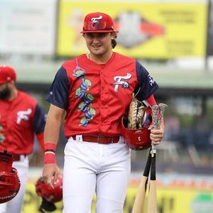 Image post by @fightins on Instagram