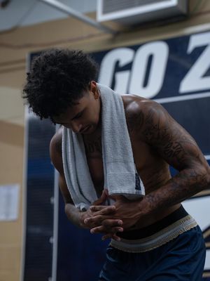 Image post by @zipsmbb on Instagram