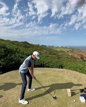 Image post by @alexknappegolf on Instagram