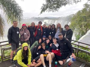 Image post by @putneystudenttravel on Facebook