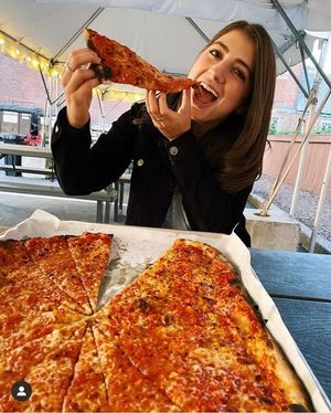 Image post by @sallysapizza on Instagram
