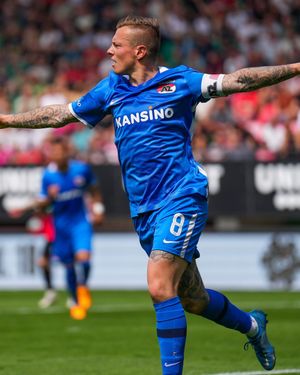 Image post by @azalkmaar on Instagram