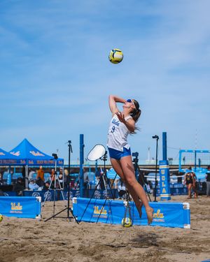 Image post by @uclabeachvb on Instagram