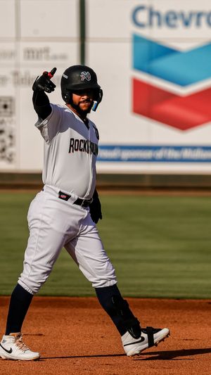 Video post by @midlandrockhounds on Instagram