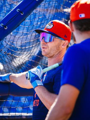 Image post by @100percentvision on Instagram