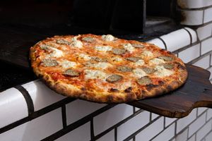 Image post by @frankpepepizza on Instagram