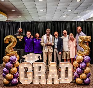 Image post by @ecubasketball on Instagram